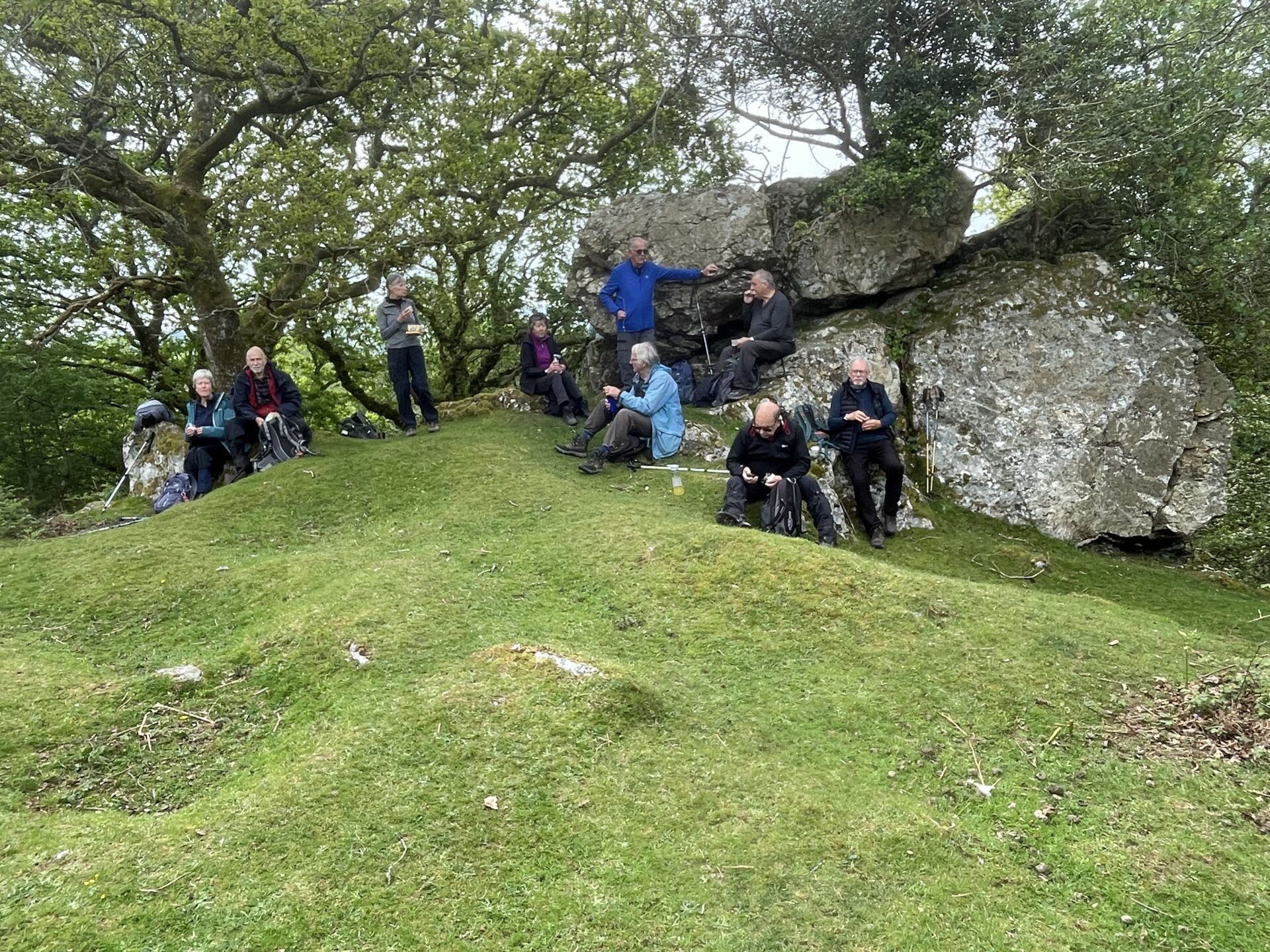 Group photo at Bera Tor