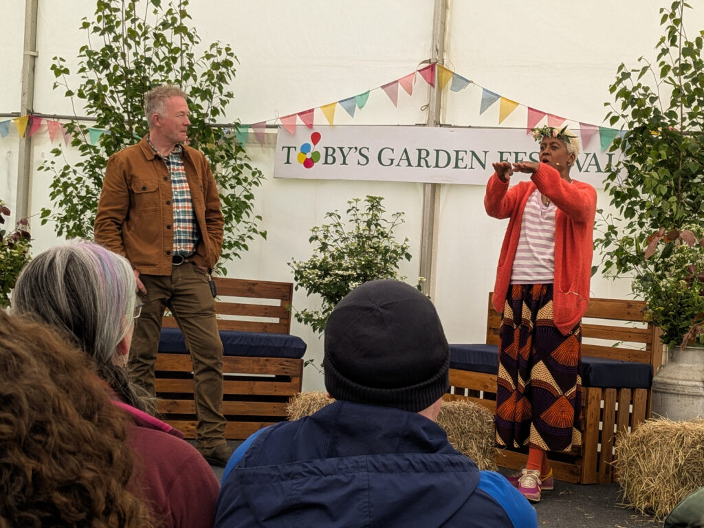 photo of performers